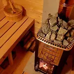 Goralska & *