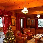 Goralska & Holiday home